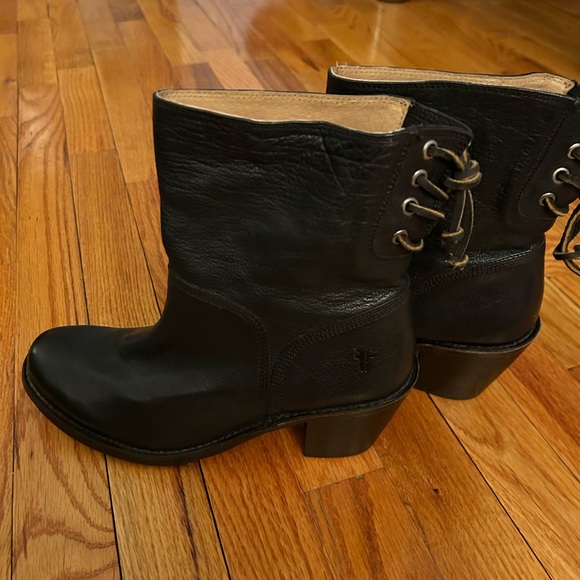 Frye Leather Boots - Black - Picture 2 of 7